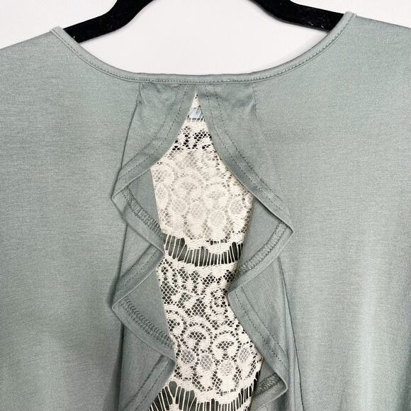 New She + Sky Green Small S Lace Open Back Ruffle Detail Short Sleeve Top Tee - Picture 6 of 10